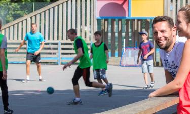 Football au camping Les Pierres Couchées