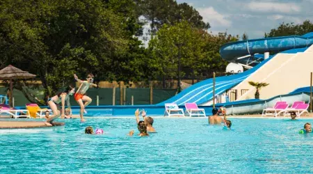 Piscine du camping de la Réserve